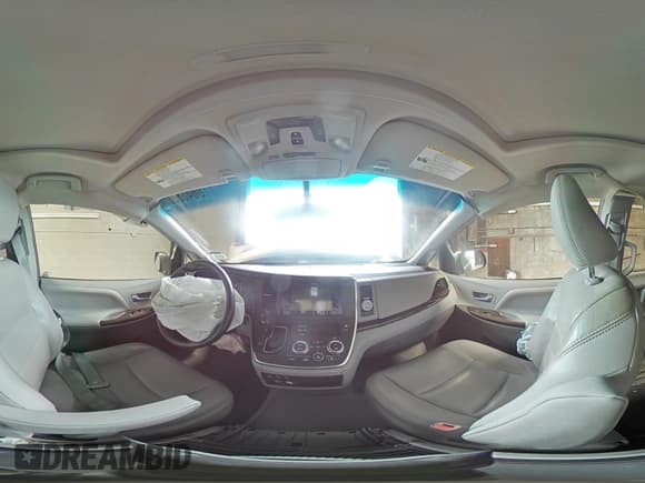 ✅ 2016 Toyota Sienna XLE • VIN: 5TDDK3DCXGS131767 • Lot: 86486385. Listed on Copart with Not provided. Free auction sales archive from the USA and detailed vehicle history report at DreamBid. Image 15.