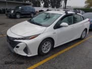 ✅ 2020 Toyota Prius XLE • VIN: JTDKARFP3L3156406 • Лот: 43759057. Опубликован ранее на IAAI с пробегом 198 250 миль. Бесплатный доступ к архиву аукционных продаж из США и подробный отчёт об истории автомобиля на DreamBid. Изображение 2.