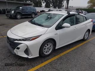✅ 2020 Toyota Prius XLE • VIN: JTDKARFP3L3156406 • Лот: 43759057. Опубликован ранее на IAAI с пробегом 198 250 миль. Бесплатный доступ к архиву аукционных продаж из США и подробный отчёт об истории автомобиля на DreamBid. Изображение 2.