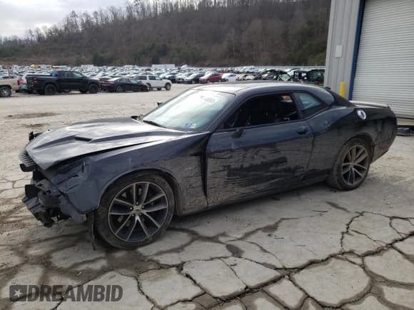 ✅ 2018 Dodge Challenger T/A • VIN: 2C3CDZBT7JH192550 • Lot: 81408983. Wystawiony na Copart z przebiegiem 70 254 mil. Bezpłatny archiwum sprzedaży aukcyjnych z USA i szczegółowy raport historii pojazdu na DreamBid. Zdjęcie 1.