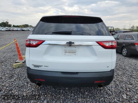 ✅ 2021 Chevrolet Traverse LT Cloth • VIN: 1GNEVGKW4MJ181189 • Лот: 86264505. Опубликован ранее на Copart с пробегом 83 816 миль. Бесплатный доступ к архиву аукционных продаж из США и подробный отчёт об истории автомобиля на DreamBid. Изображение 6.