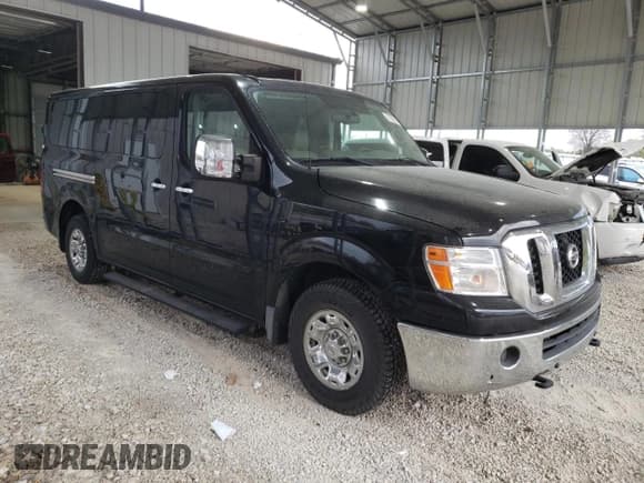 ✅ 2016 Nissan NV SV • VIN: 5BZAF0AAXGN855778 • Лот: 51995095. Опубликован ранее на Copart с пробегом 157 567 миль. Бесплатный доступ к архиву аукционных продаж из США и подробный отчёт об истории автомобиля на DreamBid. Изображение 4.