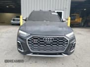 ✅ 2022 Audi SQ5 Premium Plus • VIN: WA1B4AFY2N2092122 • Лот: 66394155. Опубликован ранее на Copart с пробегом 25 888 миль. Бесплатный доступ к архиву аукционных продаж из США и подробный отчёт об истории автомобиля на DreamBid. Изображение 5.