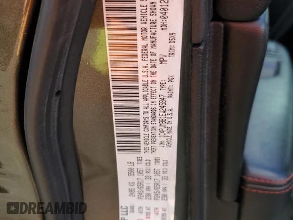 ✅ 2014 Jeep Cherokee Trailhawk • VIN: 1C4PJMBB1EW245847 • Lot: 93868235. Wystawiony na Copart z przebiegiem 223 294 mil. Bezpłatny archiwum sprzedaży aukcyjnych z USA i szczegółowy raport historii pojazdu na DreamBid. Zdjęcie 13.