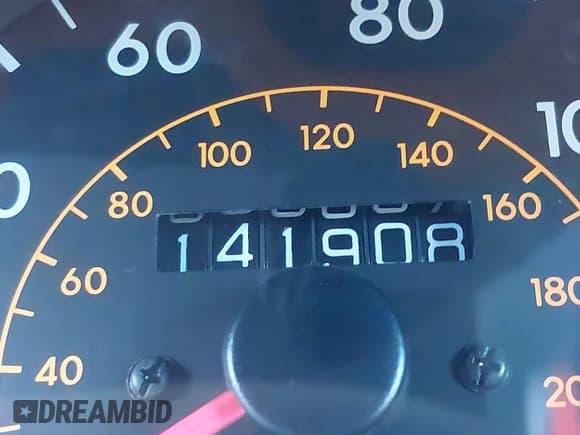 ✅ 2001 Hyundai Sonata GLS • VIN: KMHWF35V21A456068 • Лот: 43276808. Опубликован ранее на IAAI с пробегом 141 908 миль. Бесплатный доступ к архиву аукционных продаж из США и подробный отчёт об истории автомобиля на DreamBid. Изображение 13.