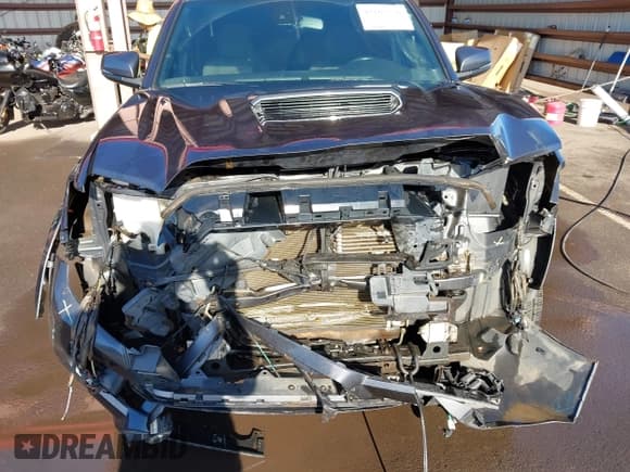 ✅ 2019 Toyota Tacoma SR • VIN: 3TMCZ5AN6KM259778 • Lot: 42162376. Wystawiony na IAAI z przebiegiem 108 688 mil. Bezpłatny archiwum sprzedaży aukcyjnych z USA i szczegółowy raport historii pojazdu na DreamBid. Zdjęcie 6.