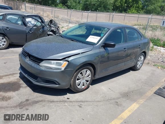✅ 2012 Volkswagen Jetta S • VIN: 3VW2K7AJ6CM385436 • Lot: 42506347. Wystawiony na IAAI z przebiegiem 200 332 mil. Bezpłatny archiwum sprzedaży aukcyjnych z USA i szczegółowy raport historii pojazdu na DreamBid. Zdjęcie 17.