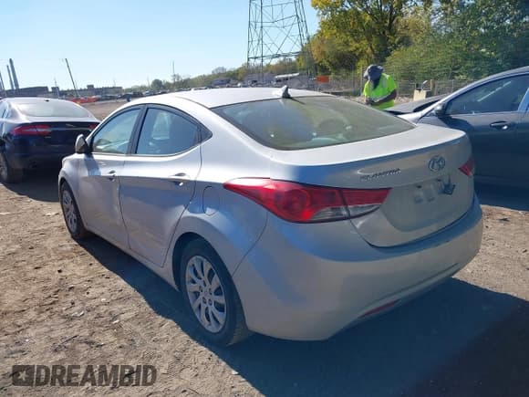 ✅ 2012 Hyundai Elantra GLS • VIN: 5NPDH4AE9CH089974 • Lot: 43474560. Listed on IAAI with 174,190 mi. Free auction sales archive from the USA and detailed vehicle history report at DreamBid. Image 3.