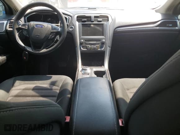 ✅ 2017 Ford Fusion SE • VIN: 3FA6P0H78HR322118 • Lot: 67484395. Listed on Copart with 96,122 mi. Free auction sales archive from the USA and detailed vehicle history report at DreamBid. Image 8.