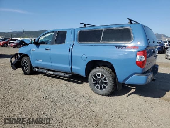 ✅ 2021 Toyota Tundra Limited • VIN: 5TFBY5F15MX988047 • Lot: 55405885. Wystawiony na Copart z przebiegiem 62 780 mil. Bezpłatny archiwum sprzedaży aukcyjnych z USA i szczegółowy raport historii pojazdu na DreamBid. Zdjęcie 2.