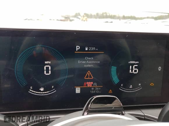 2024 Hyundai Santa Fe SEL z VIN 5NMP24GLXRH023167, wystawiony jako Copart lot #42178195 z przebiegiem 18 410 mil mil oraz Szkoda całkowita • Salvage title. Historia ofert i sprzedaży dostępna na DreamBid. Obrazek 9.