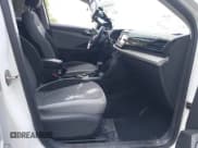 ✅ 2022 Volkswagen Taos S • VIN: 3VVMX7B21NM055390 • Лот: 42392357. Опубликован ранее на IAAI с пробегом 64 677 миль. Бесплатный доступ к архиву аукционных продаж из США и подробный отчёт об истории автомобиля на DreamBid. Изображение 5.