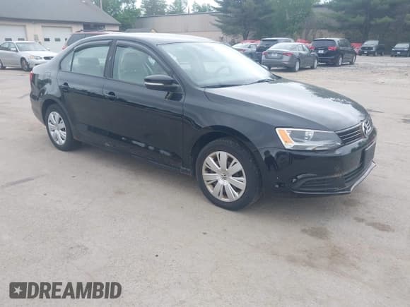 ✅ 2011 Volkswagen Jetta SE • VIN: 3VWDZ7AJ1BM054752 • Lot: 42361126. Listed on IAAI with 240,341 mi. Free auction sales archive from the USA and detailed vehicle history report at DreamBid. Image 1.