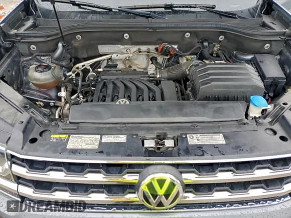 ✅ 2019 Volkswagen Atlas SE • VIN: 1V2WR2CA0KC555997 • Лот: 94123645. Опубликован ранее на Copart с пробегом 156 424 миль. Бесплатный доступ к архиву аукционных продаж из США и подробный отчёт об истории автомобиля на DreamBid. Изображение 12.
