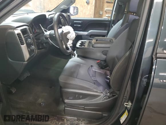 ✅ 2017 Chevrolet Silverado 1500 LT • VIN: 1GCVKREC5HZ292324 • Лот: 70333414. Опубликован ранее на Copart с пробегом 73 073 миль. Бесплатный доступ к архиву аукционных продаж из США и подробный отчёт об истории автомобиля на DreamBid. Изображение 7.