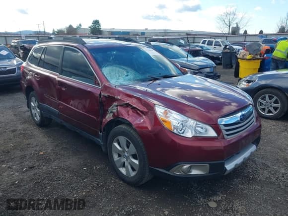 ✅ 2012 Subaru Outback Limited • VIN: 4S4BRDKCXC2210560 • Лот: 43750640. Опубликован ранее на IAAI с пробегом 183 466 миль. Бесплатный доступ к архиву аукционных продаж из США и подробный отчёт об истории автомобиля на DreamBid. Изображение 1.