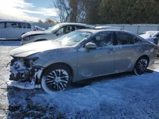 ✅ 2018 Lexus ES 300h • VIN: JTHBW1GG3J2167537 • Lot: 91795945. Wystawiony na Copart z przebiegiem 284 380 mil. Bezpłatny archiwum sprzedaży aukcyjnych z USA i szczegółowy raport historii pojazdu na DreamBid. Zdjęcie 1.