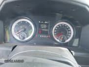 ✅ 2018 Ram 1500 Express • VIN: 1C6RR6FT5JS149471 • Lot: 41641496. Wystawiony na IAAI z przebiegiem 197 968 mil. Bezpłatny archiwum sprzedaży aukcyjnych z USA i szczegółowy raport historii pojazdu na DreamBid. Zdjęcie 7.