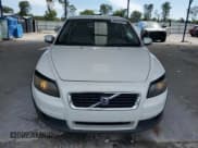 ✅ 2008 Volvo C30 Version 1.0 • VIN: YV1MK672182053273 • Lot: 69921815. Wystawiony na Copart z przebiegiem 184 045 mil. Bezpłatny archiwum sprzedaży aukcyjnych z USA i szczegółowy raport historii pojazdu na DreamBid. Zdjęcie 5.