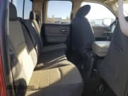 ✅ 2010 Dodge 1500 SLT • VIN: 1D7RB1GT5AS111825 • Lot: 46665345. Wystawiony na Copart z przebiegiem 175 885 mil. Bezpłatny archiwum sprzedaży aukcyjnych z USA i szczegółowy raport historii pojazdu na DreamBid. Zdjęcie 11.