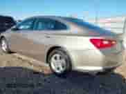 2024 Chevrolet Malibu LT z VIN 1G1ZD5ST4RF144962, wystawiony jako IAAI lot #43565789 z przebiegiem 44 874 mil mil oraz . Historia ofert i sprzedaży dostępna na DreamBid. Obrazek 3.