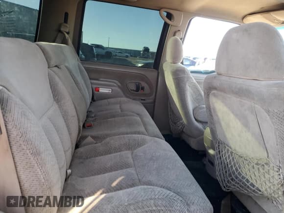 ✅ 1997 GMC Yukon • VIN: 1GKEK13R0VJ710179 • Lot: 81374234. Listed on Copart with 186,257 mi. Free auction sales archive from the USA and detailed vehicle history report at DreamBid. Image 11.