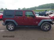 ✅ 2008 Jeep Wrangler Unlimited X • VIN: 1J4GA39108L606685 • Lot: 41965538. Wystawiony na IAAI z przebiegiem 288 946 mil. Bezpłatny archiwum sprzedaży aukcyjnych z USA i szczegółowy raport historii pojazdu na DreamBid. Zdjęcie 13.