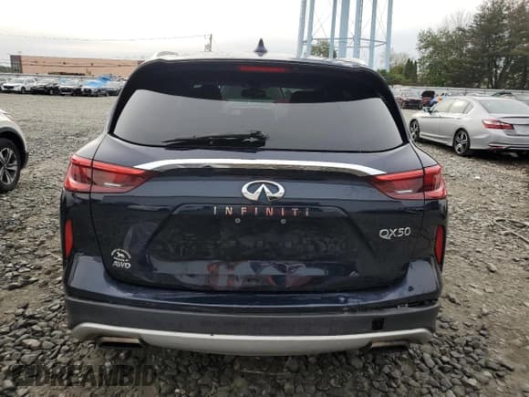 ✅ 2019 Infiniti QX50 Essential • VIN: 3PCAJ5M3XKF143514 • Лот: 83955625. Опубликован ранее на Copart с пробегом 158 759 миль. Бесплатный доступ к архиву аукционных продаж из США и подробный отчёт об истории автомобиля на DreamBid. Изображение 6.