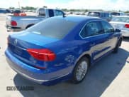✅ 2016 Volkswagen Passat SE • VIN: 1VWBS7A35GC011215 • Lot: 43269113. Listed on IAAI with 120,375 mi. Free auction sales archive from the USA and detailed vehicle history report at DreamBid. Image 4.
