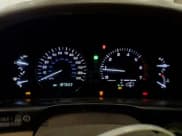 ✅ 2004 Lexus LX 470 • VIN: JTJHT00W143540053 • Lot: 87364585. Wystawiony na Copart z przebiegiem 187 663 mil. Bezpłatny archiwum sprzedaży aukcyjnych z USA i szczegółowy raport historii pojazdu na DreamBid. Zdjęcie 9.