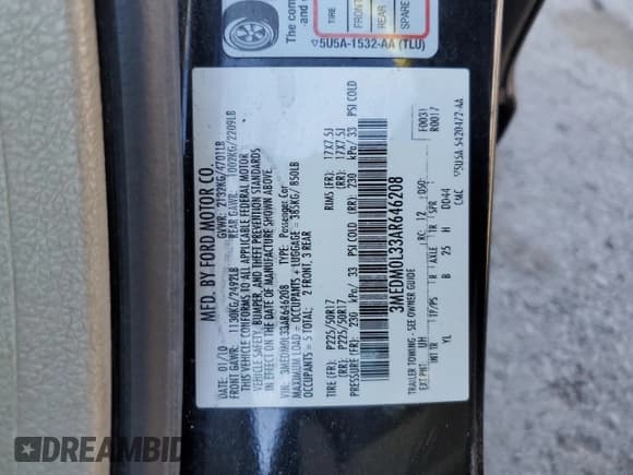 ✅ 2010 Mercury Milan Hybrid • VIN: 3MEDM0L33AR646208 • Lot: 42519105. Listed on Copart with 126,812 mi. Free auction sales archive from the USA and detailed vehicle history report at DreamBid. Image 12.