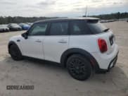 ✅ 2024 MINI Hardtop 4 Door Cooper • VIN: WMW33DK00R2U88843 • Lot: 82409674. Wystawiony na Copart z przebiegiem 6 701 mil. Bezpłatny archiwum sprzedaży aukcyjnych z USA i szczegółowy raport historii pojazdu na DreamBid. Zdjęcie 2.