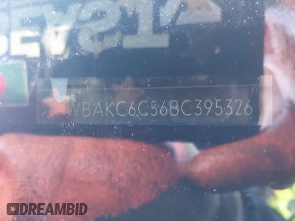 ✅ 2011 BMW 7 Series 750i xDrive • VIN: WBAKC6C56BC395326 • Lot: 43788385. Wystawiony na IAAI z przebiegiem 185 610 mil. Bezpłatny archiwum sprzedaży aukcyjnych z USA i szczegółowy raport historii pojazdu na DreamBid. Zdjęcie 12.