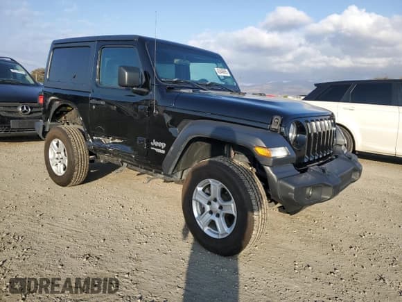 ✅ 2018 Jeep Wrangler Sport S • VIN: 1C4GJXAG4JW161238 • Lot: 42448695. Listed on Copart with 87,003 mi. Free auction sales archive from the USA and detailed vehicle history report at DreamBid. Image 4.