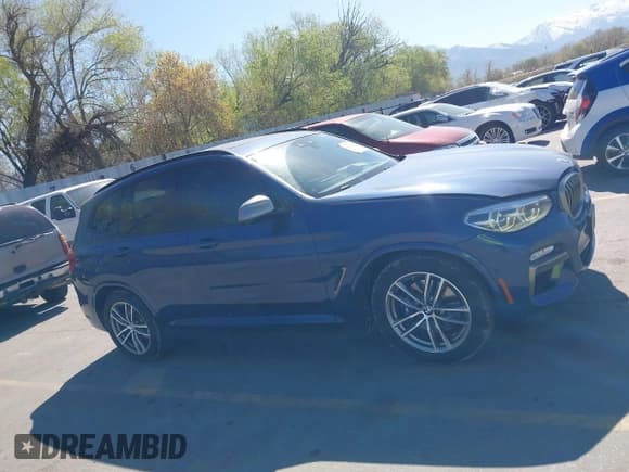 ✅ 2018 BMW X3 M40i • VIN: 5UXTS3C5XJ0Y97764 • Lot: 42024491. Listed on IAAI with 75,679 mi. Free auction sales archive from the USA and detailed vehicle history report at DreamBid. Image 13.