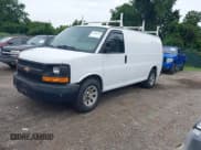 ✅ 2013 Chevrolet Express Cargo • VIN: 1GCSGAFX7D1182990 • Lot: 42900917. Wystawiony na IAAI z przebiegiem 200 639 mil. Bezpłatny archiwum sprzedaży aukcyjnych z USA i szczegółowy raport historii pojazdu na DreamBid. Zdjęcie 2.