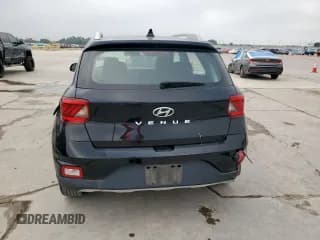 ✅ 2021 Hyundai Venue SEL • VIN: KMHRC8A33MU072942 • Lot: 57939575. Listed on Copart with 25,389 mi. Free auction sales archive from the USA and detailed vehicle history report at DreamBid. Image 6.