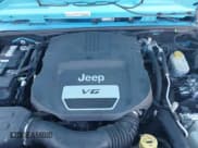 ✅ 2018 Jeep Wrangler Unlimited Sport • VIN: 1C4BJWDG6JL824178 • Lot: 41420336. Wystawiony na IAAI z przebiegiem 77 816 mil. Bezpłatny archiwum sprzedaży aukcyjnych z USA i szczegółowy raport historii pojazdu na DreamBid. Zdjęcie 10.