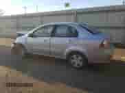 2008 Chevrolet Aveo LS z VIN KL1TD56638B259602, wystawiony jako Copart lot #87084354 z przebiegiem 85 586 mil mil oraz Szkoda całkowita • Salvage title. Historia ofert i sprzedaży dostępna na DreamBid. Obrazek 2.