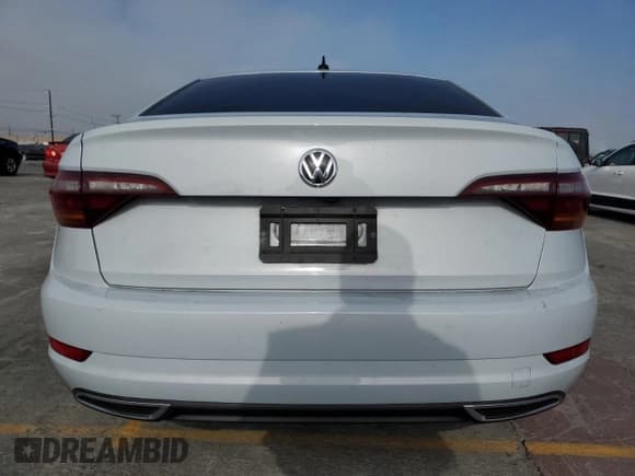 ✅ 2019 Volkswagen Jetta S • VIN: 3VWC57BU5KM070629 • Lot: 91062545. Wystawiony na Copart z przebiegiem 77 228 mil. Bezpłatny archiwum sprzedaży aukcyjnych z USA i szczegółowy raport historii pojazdu na DreamBid. Zdjęcie 6.