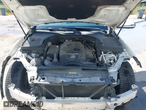 ✅ 2019 Mercedes-Benz GLC 300 • VIN: WDC0G4JB3KF571625 • Lot: 43314713. Wystawiony na IAAI z przebiegiem 163 725 mil. Bezpłatny archiwum sprzedaży aukcyjnych z USA i szczegółowy raport historii pojazdu na DreamBid. Zdjęcie 10.