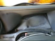 ✅ 1998 GMC Sierra 1500 • VIN: 2GTEK19R1W1527730 • Лот: 80983495. Опубликован ранее на Copart с пробегом Не указан. Бесплатный доступ к архиву аукционных продаж из США и подробный отчёт об истории автомобиля на DreamBid. Изображение 9.