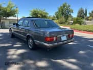 ✅ 1989 Mercedes-Benz 300 SE • VIN: WDBCA24D2KA446391 • Lot: 67088435. Listed on Copart with 82,486 mi. Free auction sales archive from the USA and detailed vehicle history report at DreamBid. Image 3.