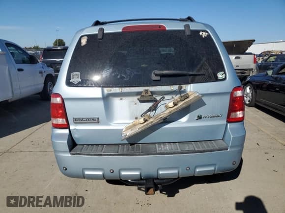 ✅ 2008 Ford Escape Hybrid • VIN: 1FMCU49H48KD57291 • Lot: 82768685. Wystawiony na Copart z przebiegiem 186 553 mil. Bezpłatny archiwum sprzedaży aukcyjnych z USA i szczegółowy raport historii pojazdu na DreamBid. Zdjęcie 6.