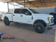 ✅ 2017 Ford F-250 Lariat • VIN: 1FT7W2BT3HEE46738 • Lot: 92081845. Wystawiony na Copart z przebiegiem 165 869 mil. Bezpłatny archiwum sprzedaży aukcyjnych z USA i szczegółowy raport historii pojazdu na DreamBid. Zdjęcie 4.