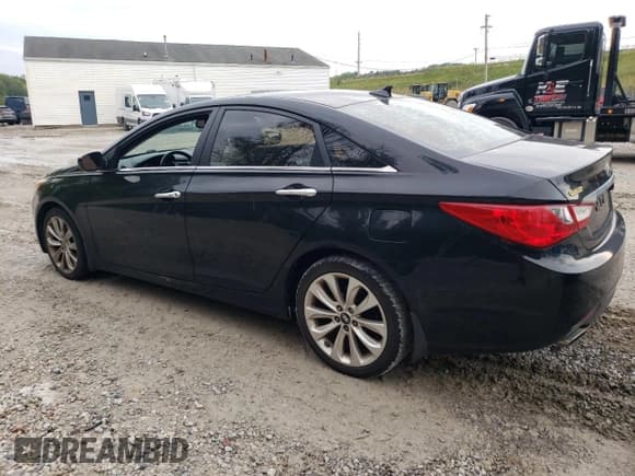 ✅ 2011 Hyundai Sonata SE • VIN: 5NPEC4AC9BH098836 • Lot: 72466224. Listed on Copart with 124,982 mi. Free auction sales archive from the USA and detailed vehicle history report at DreamBid. Image 2.
