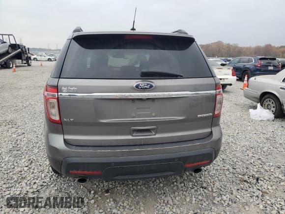 ✅ 2014 Ford Explorer XLT • VIN: 1FM5K7D80EGB58261 • Lot: 93483545. Wystawiony na Copart z przebiegiem 235 720 mil. Bezpłatny archiwum sprzedaży aukcyjnych z USA i szczegółowy raport historii pojazdu na DreamBid. Zdjęcie 6.
