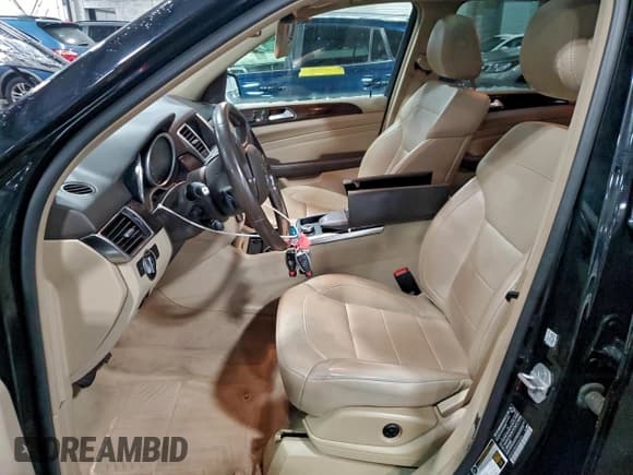 ✅ 2014 Mercedes-Benz M 350 • VIN: 4JGDA5HBXEA366224 • Lot: 95416635. Listed on Copart with 141,610 mi. Free auction sales archive from the USA and detailed vehicle history report at DreamBid. Image 7.