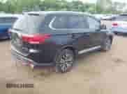 2019 Mitsubishi Outlander ES с VIN JA4AZ3A39KZ039635, выставлен на аукционе IAAI как лот 42594850 с пробегом 65 008 миль миль и . История ставок и продаж доступна на DreamBid. Изображение 4.