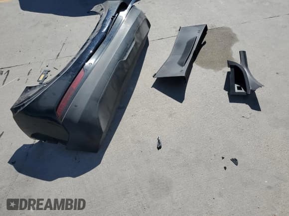 ✅ 2023 Chevrolet Bolt EV 1LT • VIN: 1G1FW6S08P4141581 • Lot: 78107484. Wystawiony na Copart z przebiegiem Nie podano. Bezpłatny archiwum sprzedaży aukcyjnych z USA i szczegółowy raport historii pojazdu na DreamBid. Zdjęcie 12.